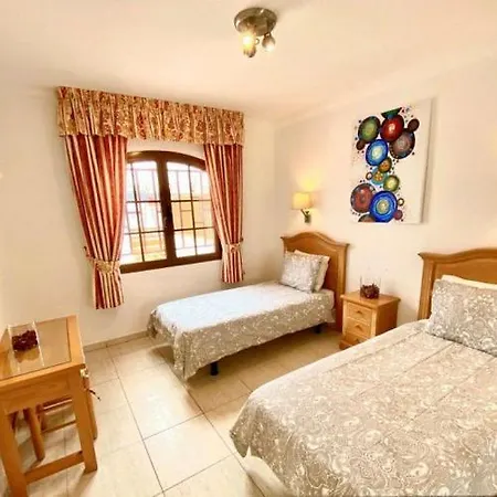 La Cumbre 1a - 2 Bed/2bath Ground Floor Apartment